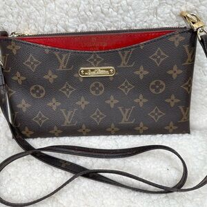 Louis Vuitton Pochette Liv Brown Monogram women’s Purse Cherry Lining 2007